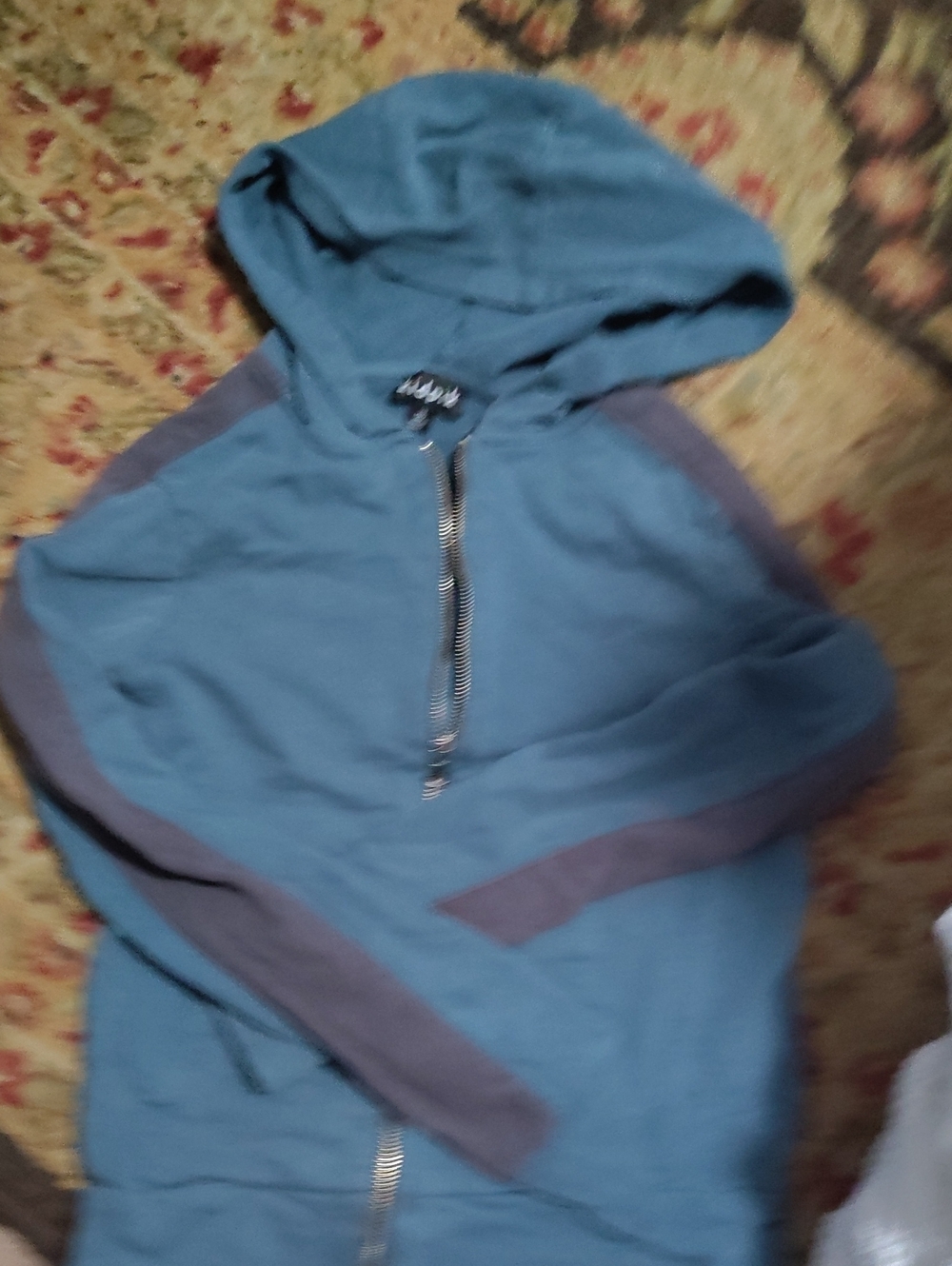Kids Size 5/6 Blue Hooded Sweater with Contrast Stripes $25 Kidpik